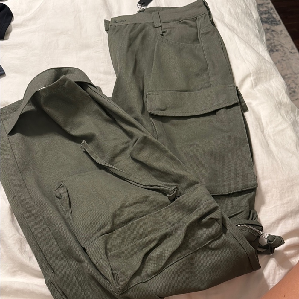 Steve Madden Green Cargo Pants Durable Relaxed Fit